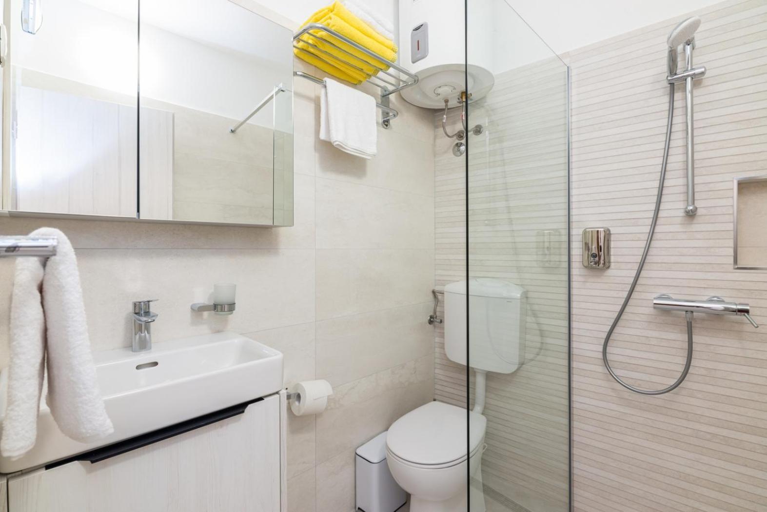 Apartments Cro Adria Stay เมดูลิน ภายนอก รูปภาพ