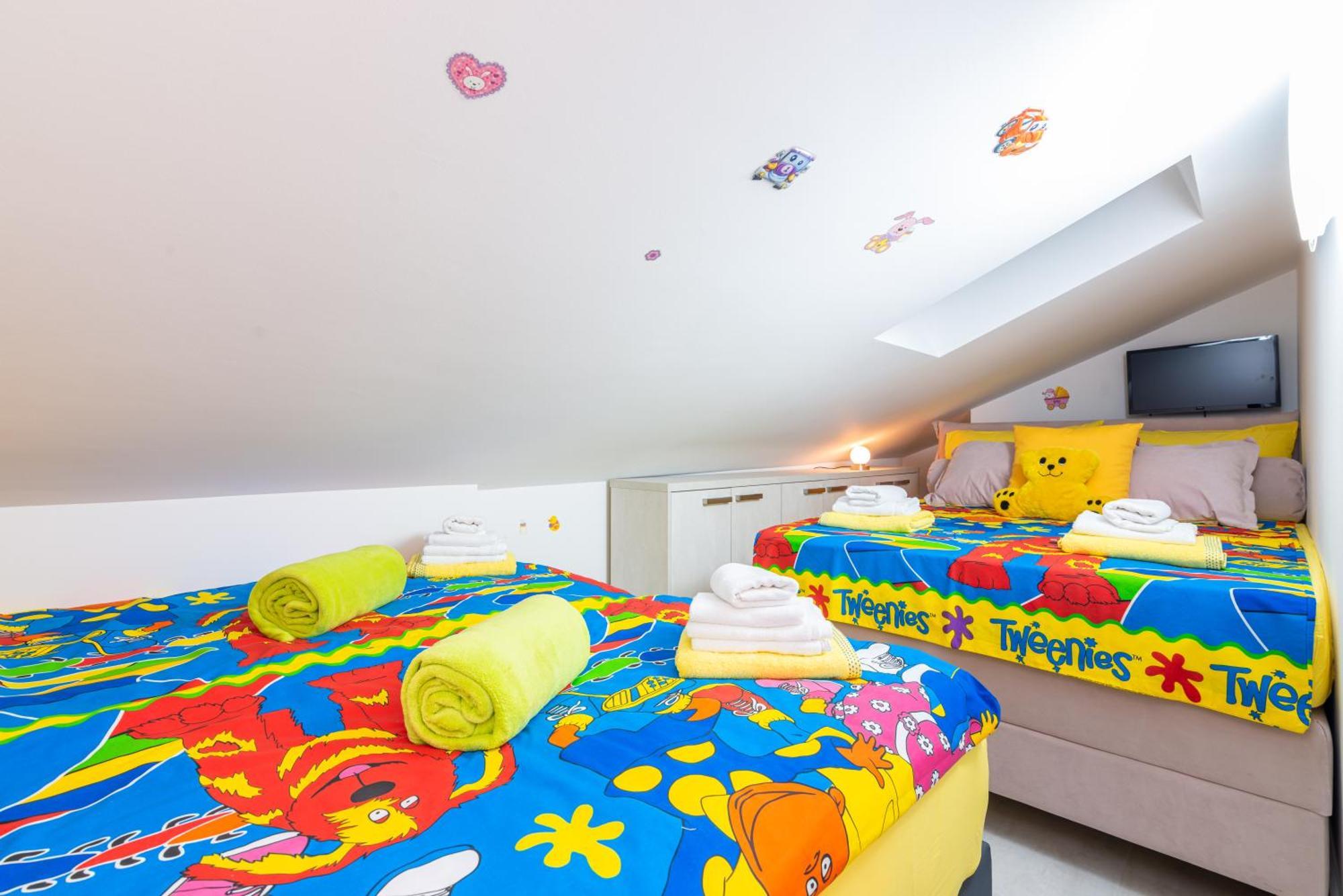 Apartments Cro Adria Stay เมดูลิน ภายนอก รูปภาพ